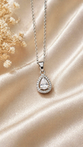 Elegant Teardrop Crystal Pendant Necklace ✨