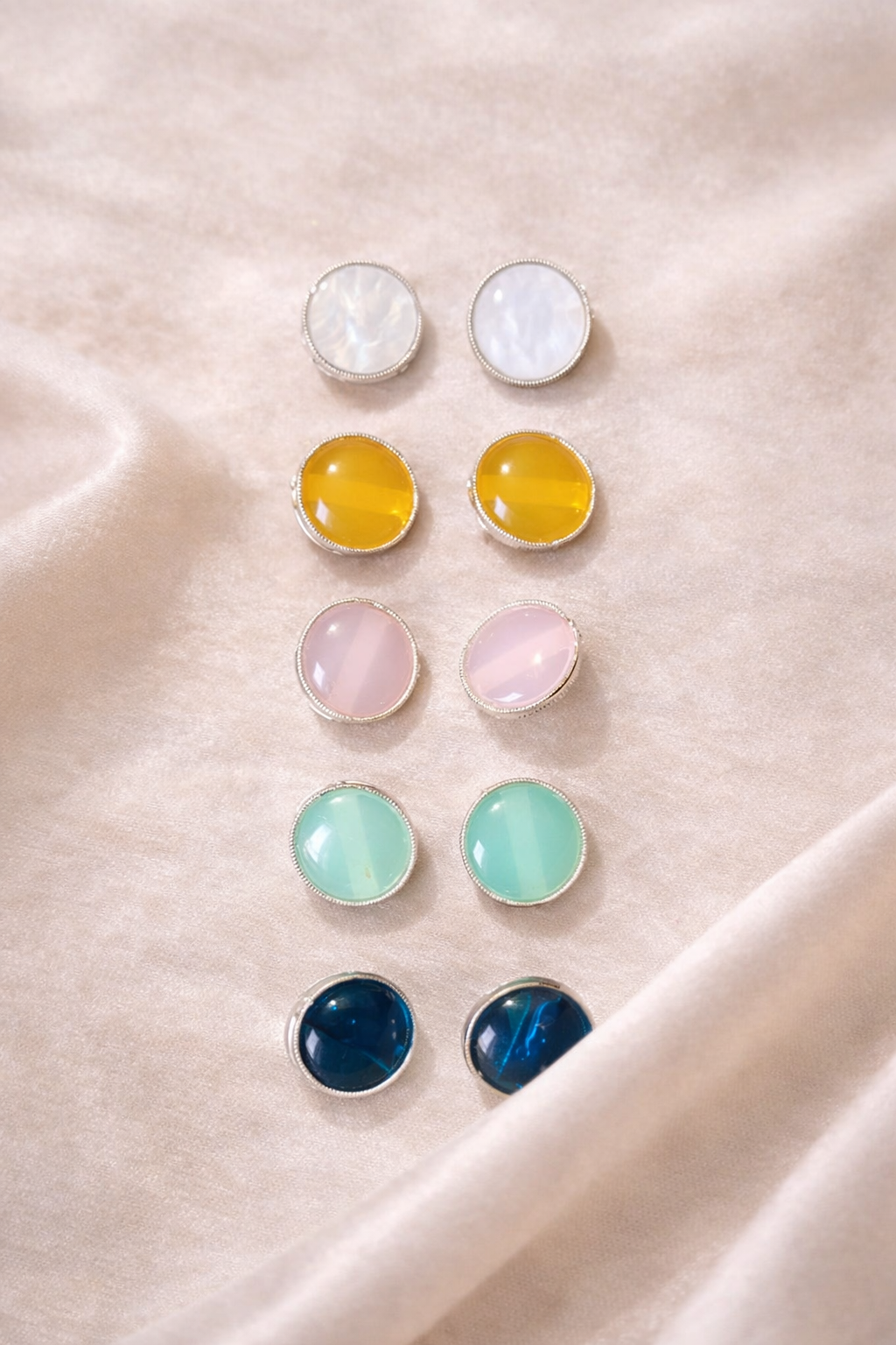Customizable Color Stone Stud Earrings