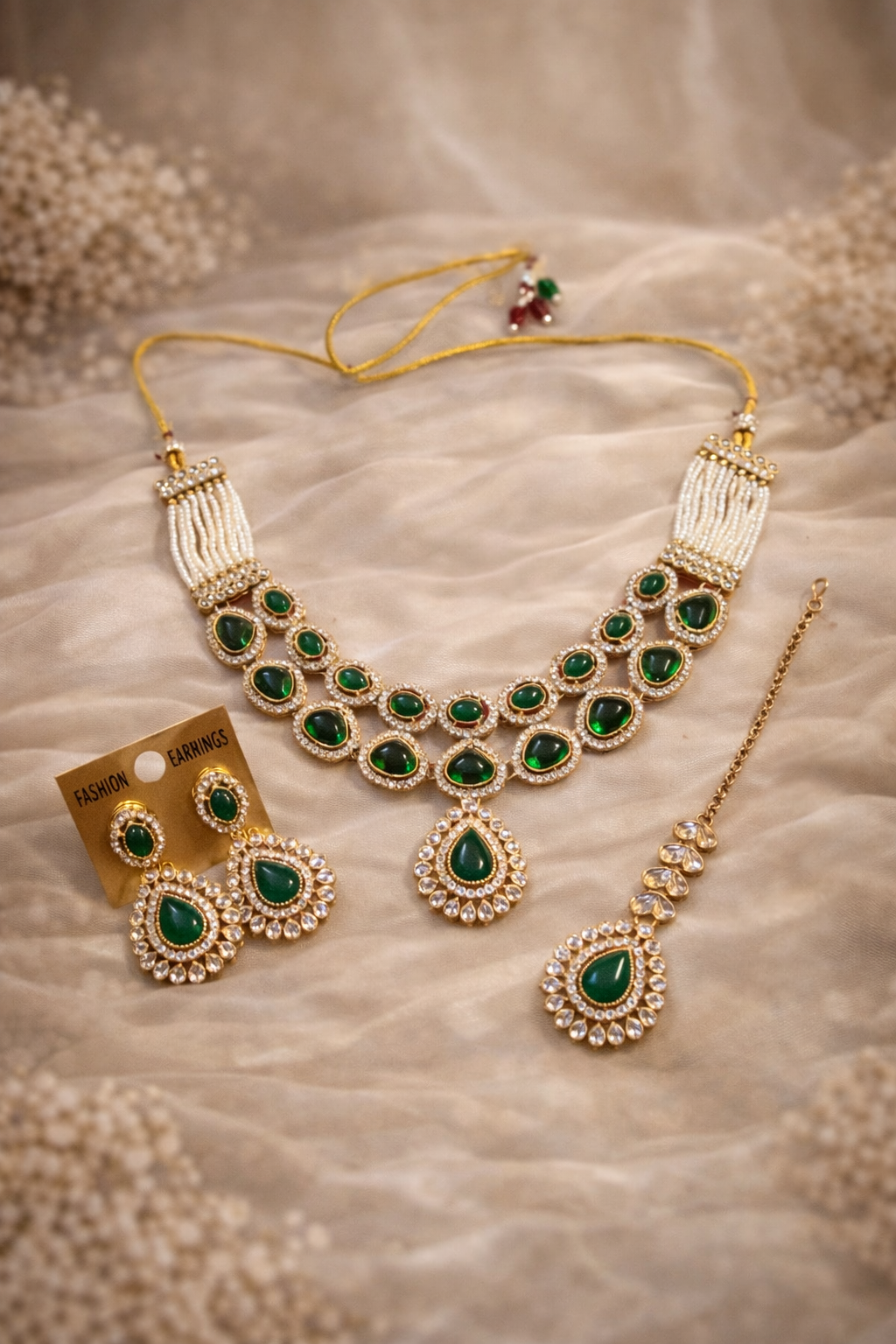 Elegant Green Kundan Earrings with Maang Tikka Set