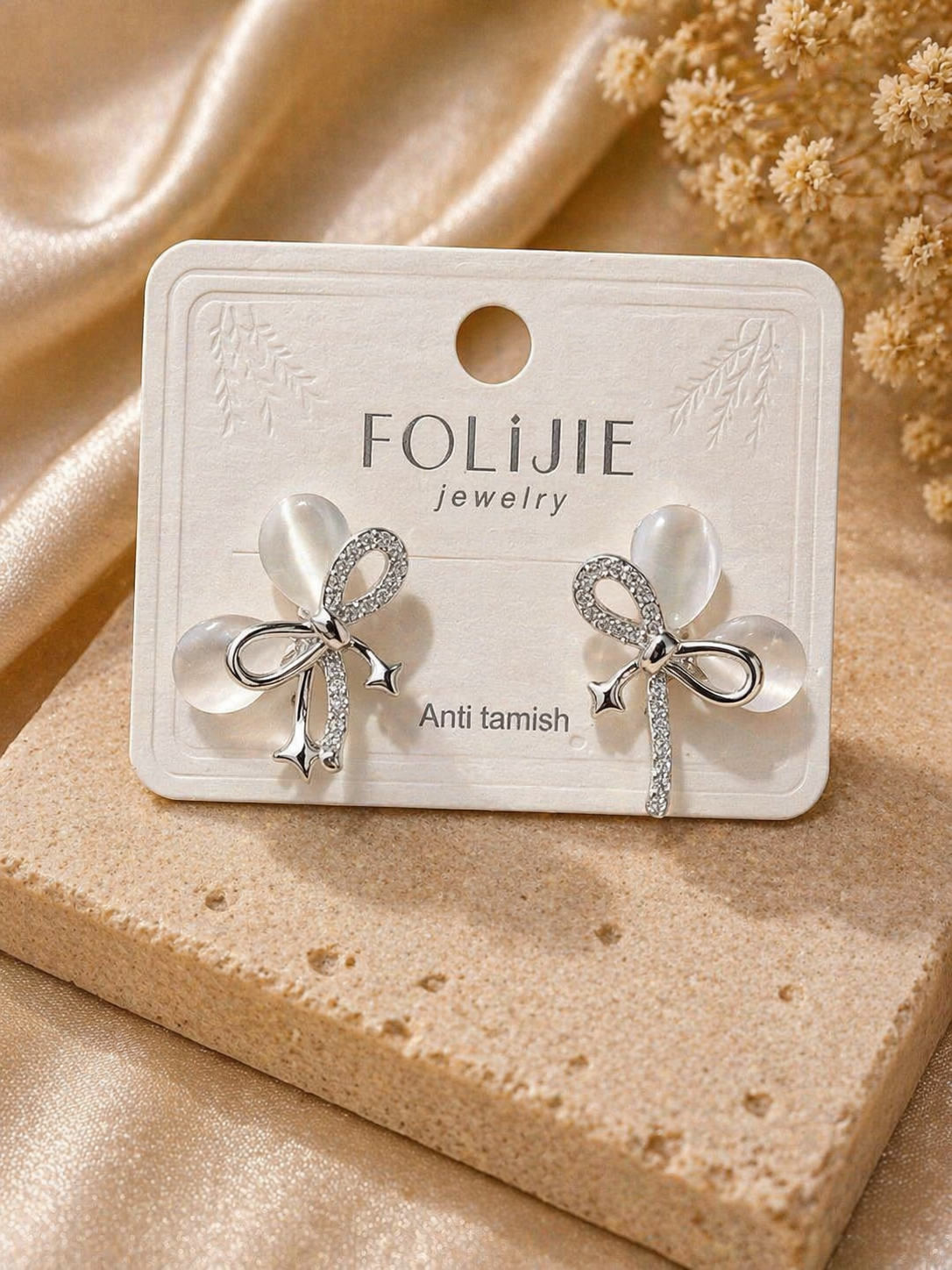 Elegant Bow Pearl Crystal Stud Earrings ✨
